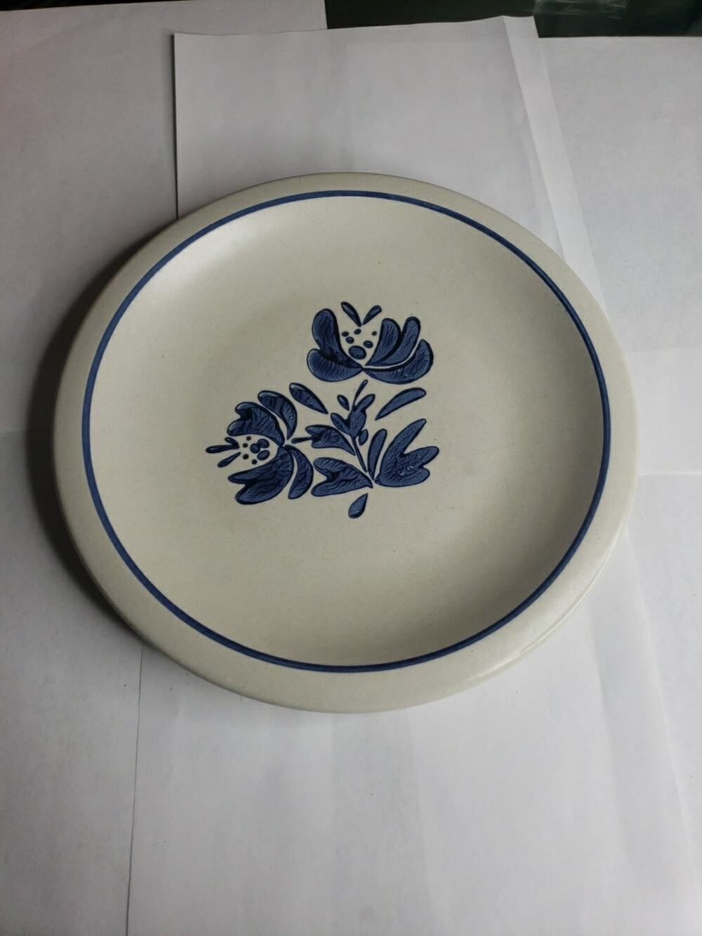 Pfaltzgraff Yorktowne Dinner Plate Plates Made in USA 10 1/4" Vintage Country